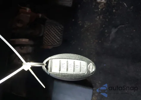 2014 Nissan Pathfinder Sl z USA, uszkodzony, nr VIN 5N1AR2MM7EC631784